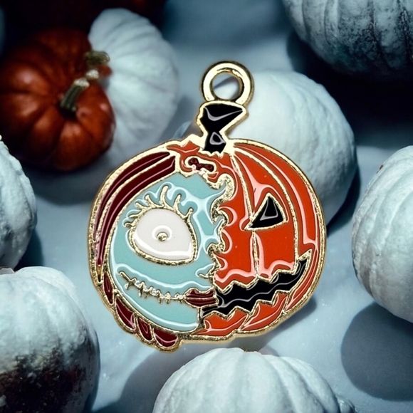 🆕️ DISNEY Halloween Charms - Picture 4 of 7